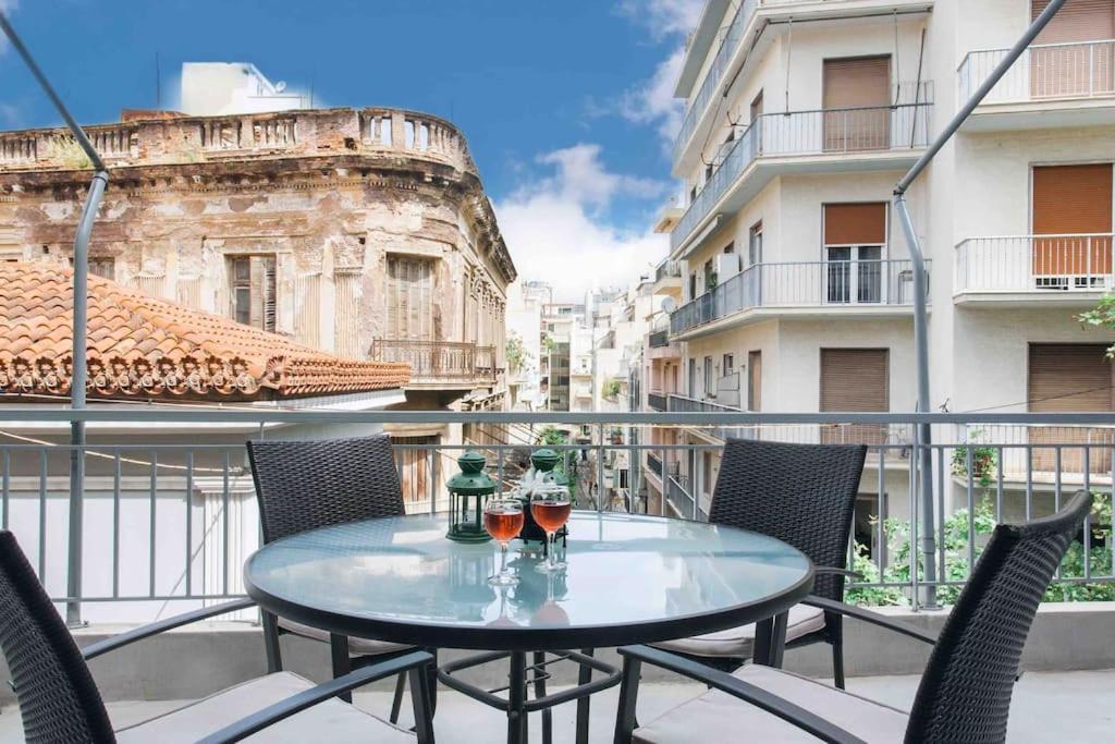Openair Hot Tub/Big Balcony/Great Boutique Apt Athena Bagian luar foto