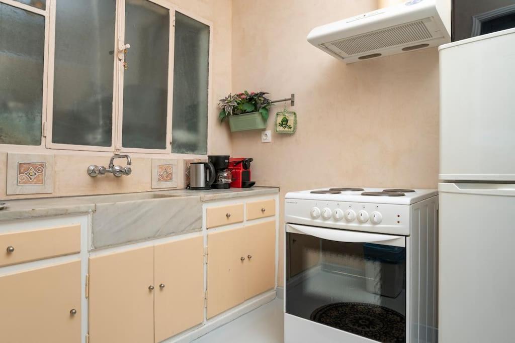 Openair Hot Tub/Big Balcony/Great Boutique Apt Athena Bagian luar foto